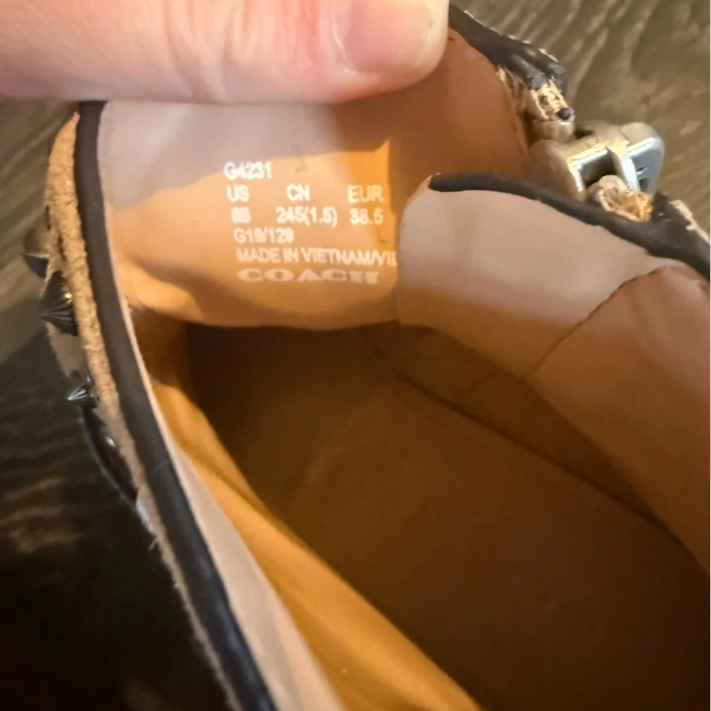Like New! Coach Pia Studded Suede Ankle Boot in Oat - Size 8